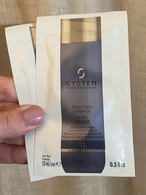 ✈️ 3 for $12 ✈️ Shampoo